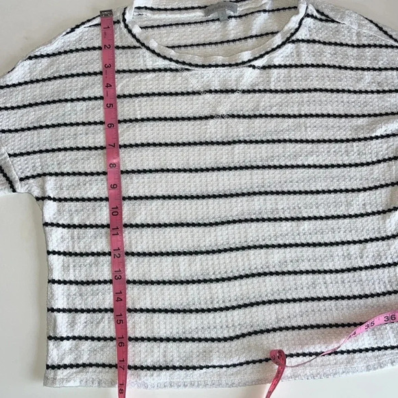 3 for $13 long sleeved top textured striped scoop neck top juniors small white - Picture 4 of 7
